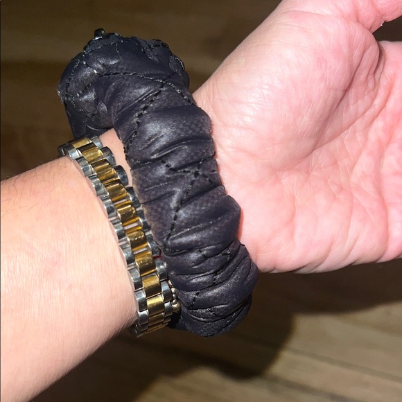 Mz Wallace Black Quilted Wristlet Pouch - Picture 6 of 9